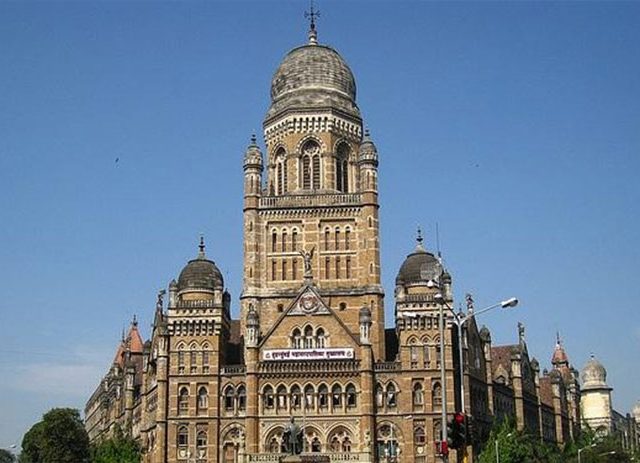 मुंबईतील रेल्वे प्रकल्पाचा खर्च महापालिकेच्या माथी