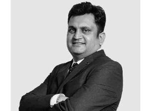 'प्रहार' Exclusive लेख : हुशार, जाणकार, आयोजित: शिक्षण वित्तपुरवठा नेव्हिगेट करण्यात जनरेशन झीचा (Gen Z) दृष्टिकोन