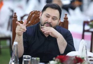 मतदार यादीतून माझे नाव गायब होऊ शकते तर..., तेजस्वी यादवच्या या आरोपावर निवडणूक आयोगाचे आले स्पष्टीकरण
