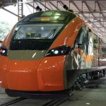 24 तासांचा प्रवास 16 तासांत, मुंबई CSMT- बेंगळुरू मार्गावर धावणार दुसरी स्लीपर वंदे भारत ट्रेन; भाडं किती?