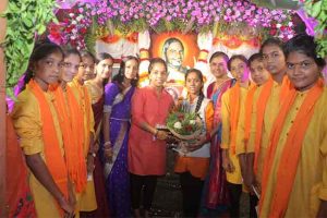 कोकणातील महिला भजन मंडळाची अनोखी परंपरा