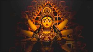 देवी दुर्गेचा आशीर्वाद हवा आहे? मग नवरात्रीपूर्वी घरात या वस्तू नक्की आणा !