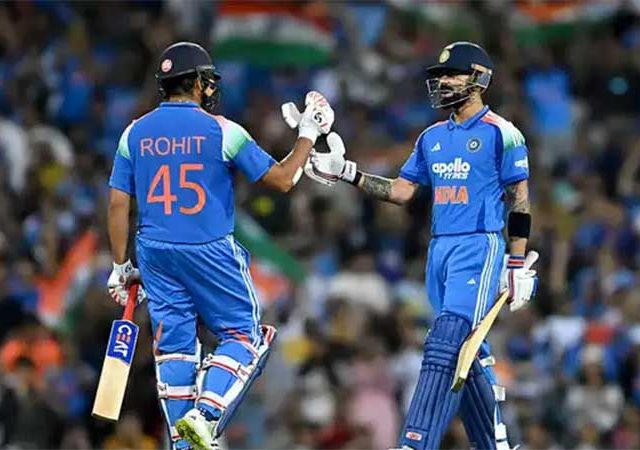 'रो-को'ने ऑस्ट्रेलियाचा विजयरथ रोखला, रोहितचे शतक आणि विराटचे अर्धशतक; 'रो-को'ची ऐतिहासिक कामगिरी