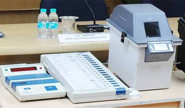 स्थानिक स्वराज्य संस्थांच्या निवडणुकीत व्हिव्हिपॅट नाहीच; काय दिलं निवडणूक आयोगाने स्पष्टीकरण?