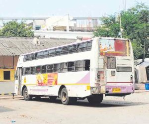 प्रवासी नियमावली आली, पण सुरक्षिततेचे काय?