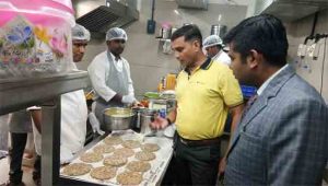 शहरात दिवाळीपूर्वी खाद्यपदार्थ व्यावसायिकांवर करडी नजर