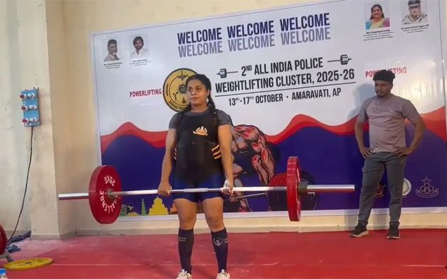 ७ महिन्यांच्या गर्भवती सोनिकाने जिंकले वेटलिफ्टिंग स्पर्धेत कांस्य पदक