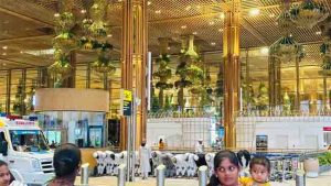 पुण्यापाठोपाठ हाय-प्रोफाइल 'नमाज'वादाने बंगळुरु विमानतळ हादरले! भाजपचा काँग्रेसवर 'सुरक्षे'वरून हल्लाबोल!