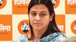 दहिसरच्या राजकारणात उलथापालथ, वॉर्ड क्रमांक १ घोसाळकर कुटुंबाच्या आवाक्याबाहेर!