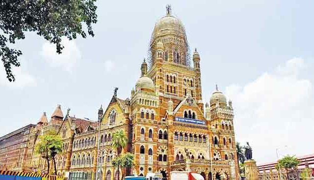 मुंबई महापालिकेतील आरक्षणाची मर्यादा ३४ टक्के…
