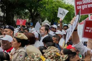 मतदार यादी पुनरिक्षणविरोधात 'इंडिया'ची देशव्यापी आंदोलनाची योजना