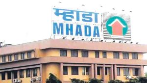 सायन प्रतीक्षा नगर येथील चार इमारती अतिधोकादायक घोषित
