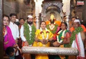 कार्तिकी एकादशीनिमित्त उपमुख्यमंत्री एकनाथ शिंदेना मिळाला शासकीय पूजेचा मान!