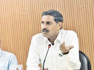 ‘महाराष्ट्रातील शेतकऱ्यांच्या आत्महत्या मारवाडी मानसिकता थांबवू शकते’