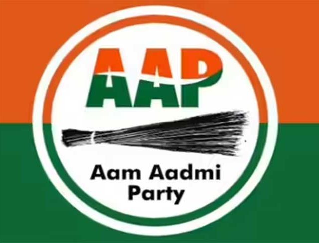 मुंबई महापालिकेसाठी 'आप'ची ५१ उमेदवारांची पहिली यादी जाहीर