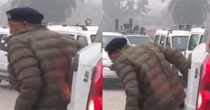 मुख्यमंत्र्यांच्या ताफ्यातील कारची डीएसपींना धडक