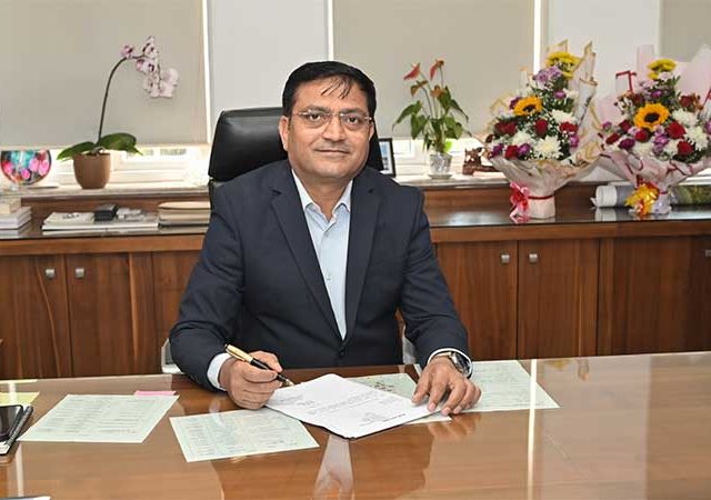 डॉ. अविनाश ढाकणे यांनी स्वीकारला महापालिका अतिरिक्त आयुक्त पदाचा कार्यभार