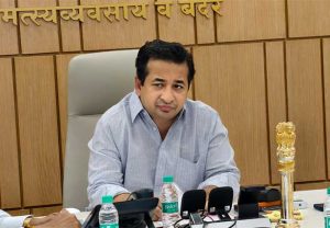 'जयगड बंदरातून काजू निर्यातीसाठीची प्रक्रिया गतीने पूर्ण करा'