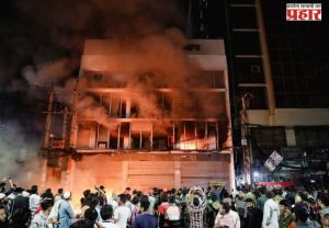 ‘अभिव्यक्ती स्वातंत्र्य नव्हे, आत्ता जीव वाचवणे महत्वाचे’