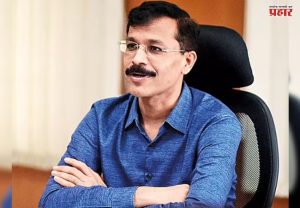 आयएएस तुकाराम मुंढे अडचणीत; भाजप आमदारांनी केली निलंबनाची मागणी
