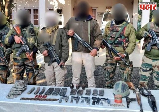 मणिपूरमध्ये १४ दहशतवाद्यांना अटक, मोठा शस्त्रसाठा जप्त