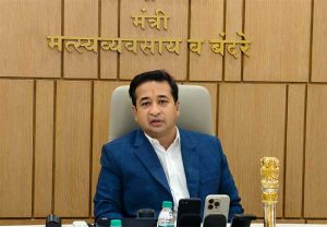 जिल्हा परिषद, पंचायत समितीसाठी मतदान करा, मंत्री नितेश राणेंचे आवाहन