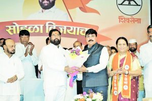 ‘टोमणे मारण्यापेक्षा त्यांनी आत्मपरीक्षण करावे’