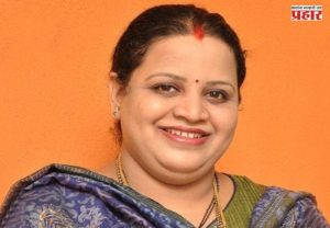 मुंबईत शरद पवार गटाला धक्का! राखी जाधव भाजपमध्ये प्रवेश करणार?