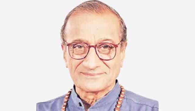 सुधीर दळवी यांना शिर्डी संस्थानकडून ११ लाखांची मदत