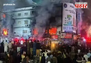 Pakistan Karachi Massive Fire : पाकिस्तानमध्ये अग्नितांडव! अख्खी इमारत जळून खाक, तब्बल 'इतक्या' जणांचा होरपळून मृत्यू