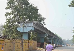 महालक्ष्‍मी येथील उड्डाणपुलाचे काम ५५ टक्के पूर्ण