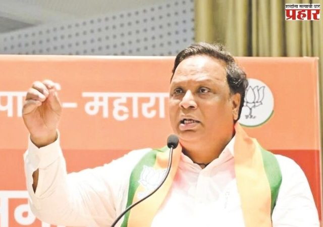 बेरोजगारी लादू इच्छिणाऱ्या ठाकरे बंधूंना घरी बसवा