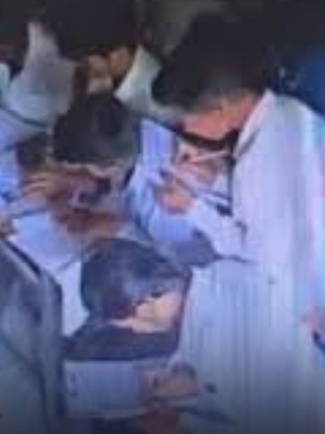 छत्रपती संभाजीनगरात १२ वीच्या इंग्रजी पेपरदरम्यान मोठा गैरप्रकार उघड