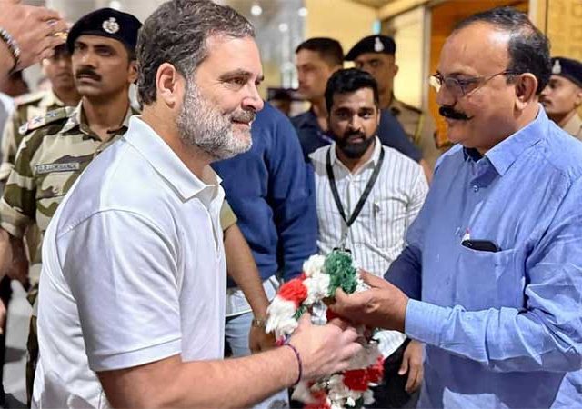 हर्षवर्धन सपकाळ राहुल गांधी यांचे नवे जामीनदार
