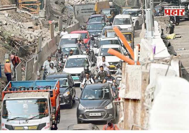 Pune News : पुणे विद्यापीठाजवळील यू-टर्न धोकादायक; नियमभंगामुळे अपघातांत वाढ