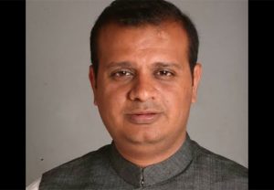 मुलुंडमध्ये मेट्रोचा स्लॅब कोसळून १ ठार, ३ जखमी; मुख्यमंत्र्यांनी दिले चौकशीचे आदेश