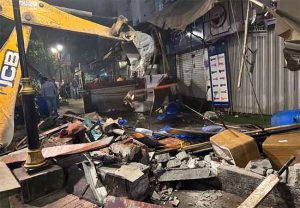 महावीर नगर ,पोयसर जिमखाना परिसर अतिक्रमण मुक्त