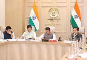 सिंधुदुर्ग जिल्हा नियोजन निधीत भरीव वाढ करण्याची पालकमंत्री नितेश राणे यांची मुख्यमंत्र्यांकडे मागणी