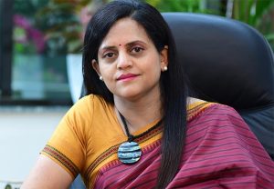 Ashwini Bhide : इंधन बचतीसाठी महापालिका आयुक्त आश्विनी भिडे यांचा पुढाकार