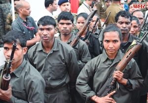 गडचिरोली : ११ जहाल माओवाद्यांनी केले आत्मसमर्पण