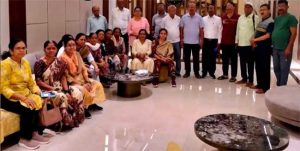 ठाण्यातील २३ जण दुबईत अडकले