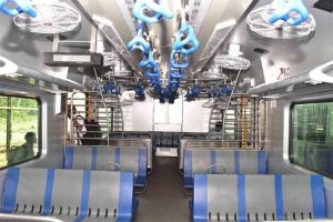 AC Local : मध्य रेल्वेच्या एसी लोकलच्या संख्येत वाढ, जाणून घ्या पनवेल - CSMT मार्गावर किती एसी लोकल धावणार ?