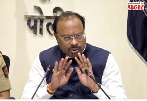 गरिबांचे रक्त पिणाऱ्या बिल्डरांना सोडणार नाही, प्रसंगी 'ईडी' कडे तपास देणार; महसूल मंत्री चंद्रशेखर बावनकुळेंचा इशारा