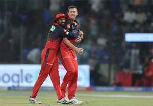 IPL मध्ये चाललंय काय ? दोन दिवसांपूर्वी २६४ धावा करणारे ७५ धावांत ऑलआऊट