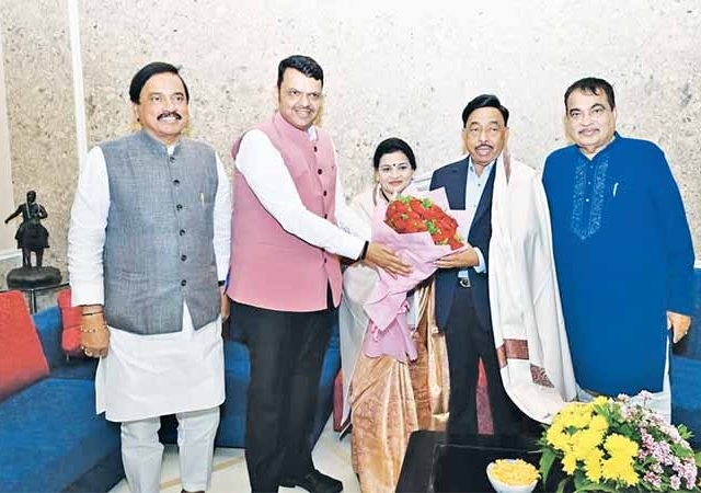 खासदार नारायण राणे यांना वाढदिवशी मुख्यमंत्र्यांनी अशा दिल्या शुभेच्छा