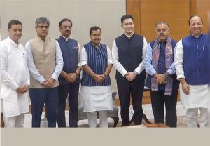 AAP च्या १० पैकी ७ राज्यसभा खासदारांचा BJP मध्ये प्रवेश