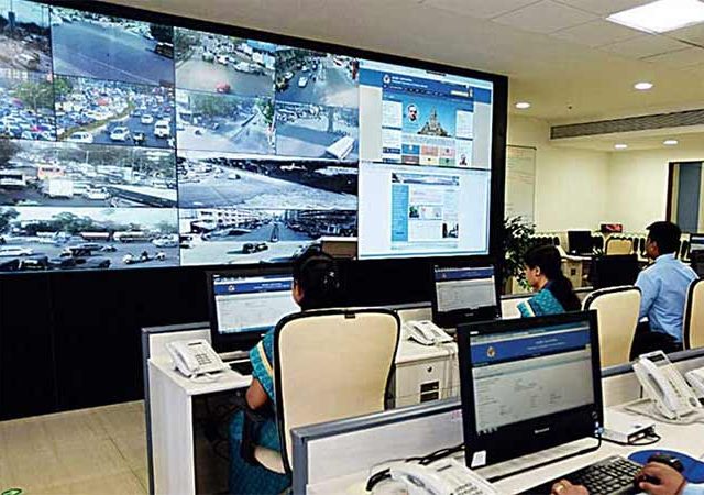 BMC : महापालिका आपत्कालीन नियंत्रण कक्षाला जुन्याच व्हिडीओ वॉलचा आधार