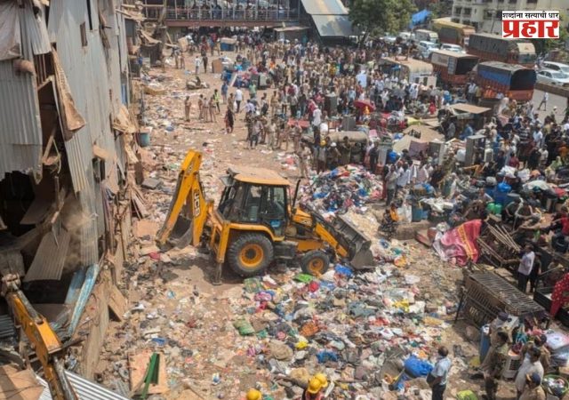 Bandra News : वांद्रे स्टेशन परिसरात अतिक्रमण हटवणाऱ्यांवर दगडफेक, ६ पोलीस आणि ४ आंदोलक जखमी