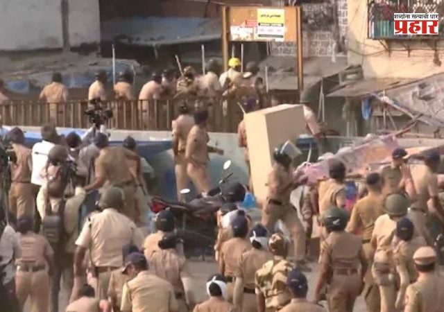 Bandra Encroachment Removal Campaign : वांद्र्यातील दगडफेक प्रकरण तापलं! गरिब नगरमधून १६ जणांना पोलिसांनी ठोकल्या बेड्या