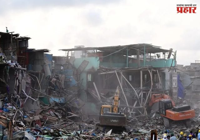 Bandra News : वांद्रे परिसरातील जागेवरील कारवाईदरम्यान राडा; जमावाला रोखण्यासाठी पोलिसांची धडक कारवाई